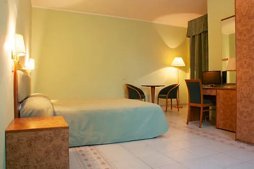 Antica Masseria Li Sauli Hotel 3*