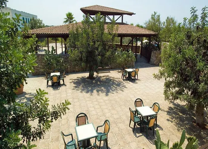 Antica Masseria Li Sauli