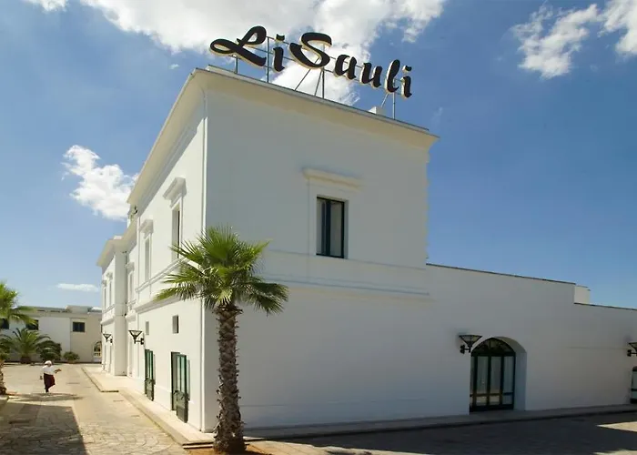Hotel Antica Masseria Li Sauli 3*
