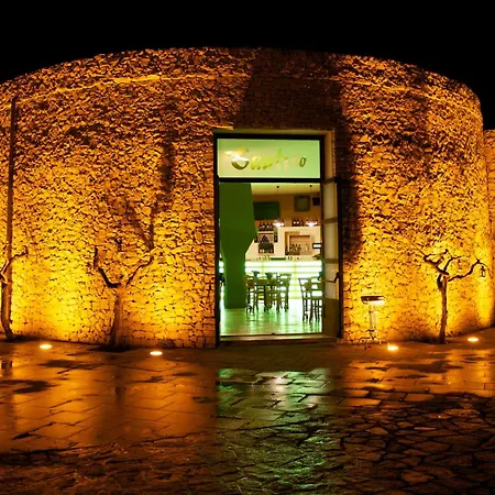 Antica Masseria Li Sauli 3*