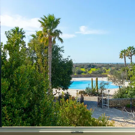 호텔 Antica Masseria Li Sauli 3*