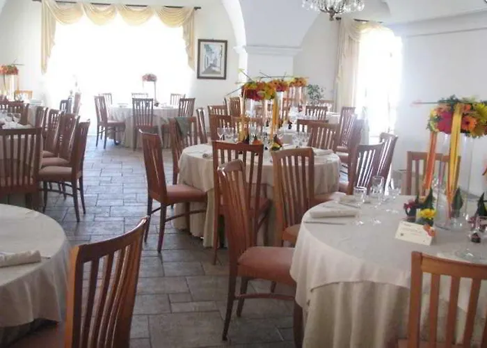 Antica Masseria Li Sauli Hotel 3*
