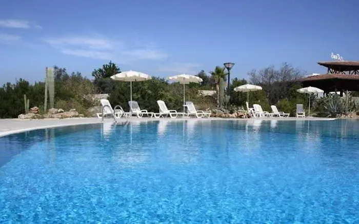 Hotell Antica Masseria Li Sauli