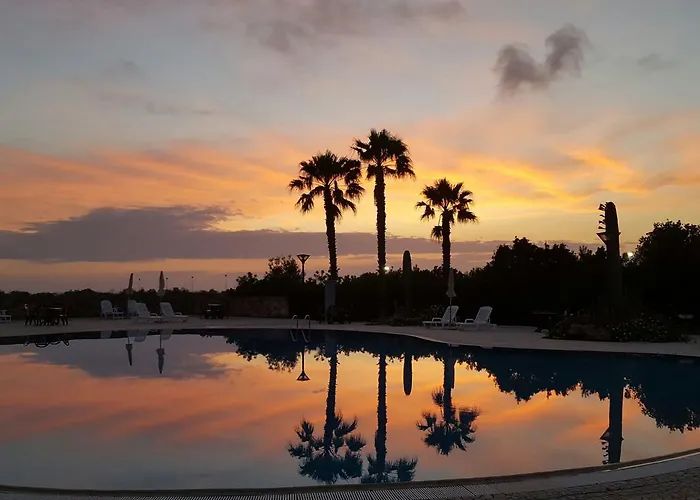 Hotell Antica Masseria Li Sauli 3*