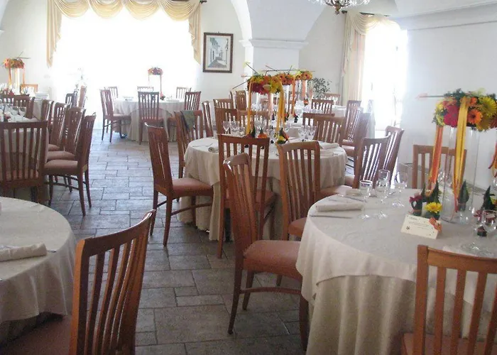 Antica Masseria Li Sauli Hotell 3*