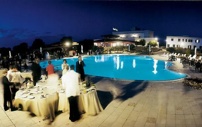 Antica Masseria Li Sauli Hotel