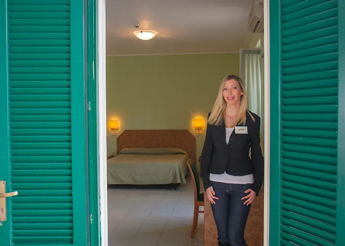 Hotell Antica Masseria Li Sauli